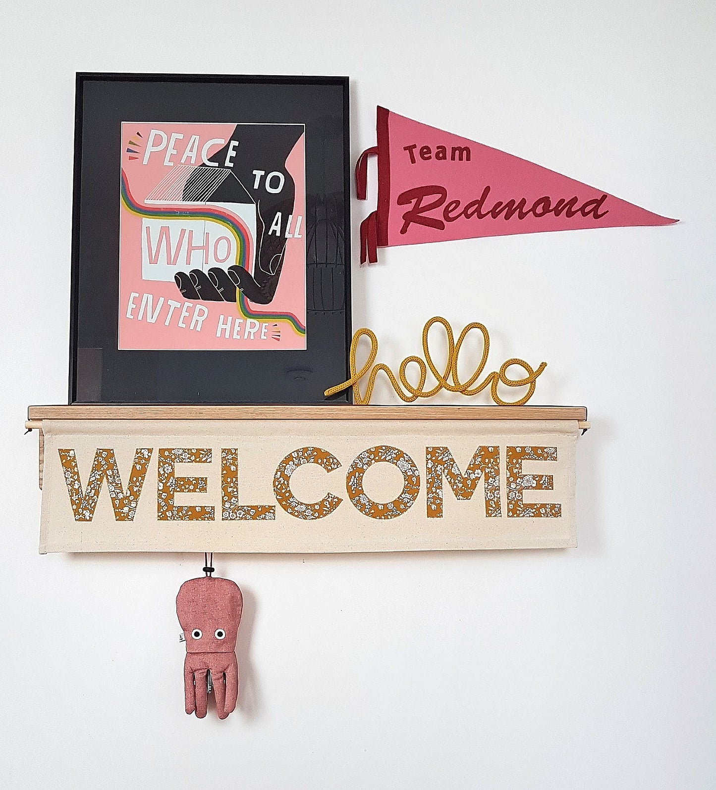 Welcome banner, wall hanging