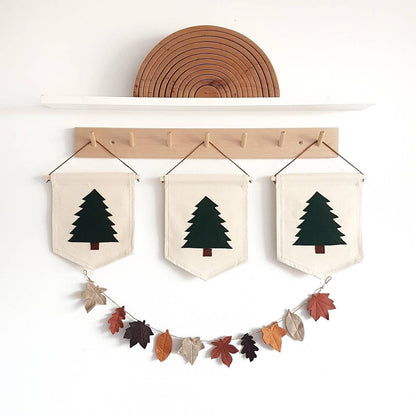 Decorate your own mini Christmas tree banner